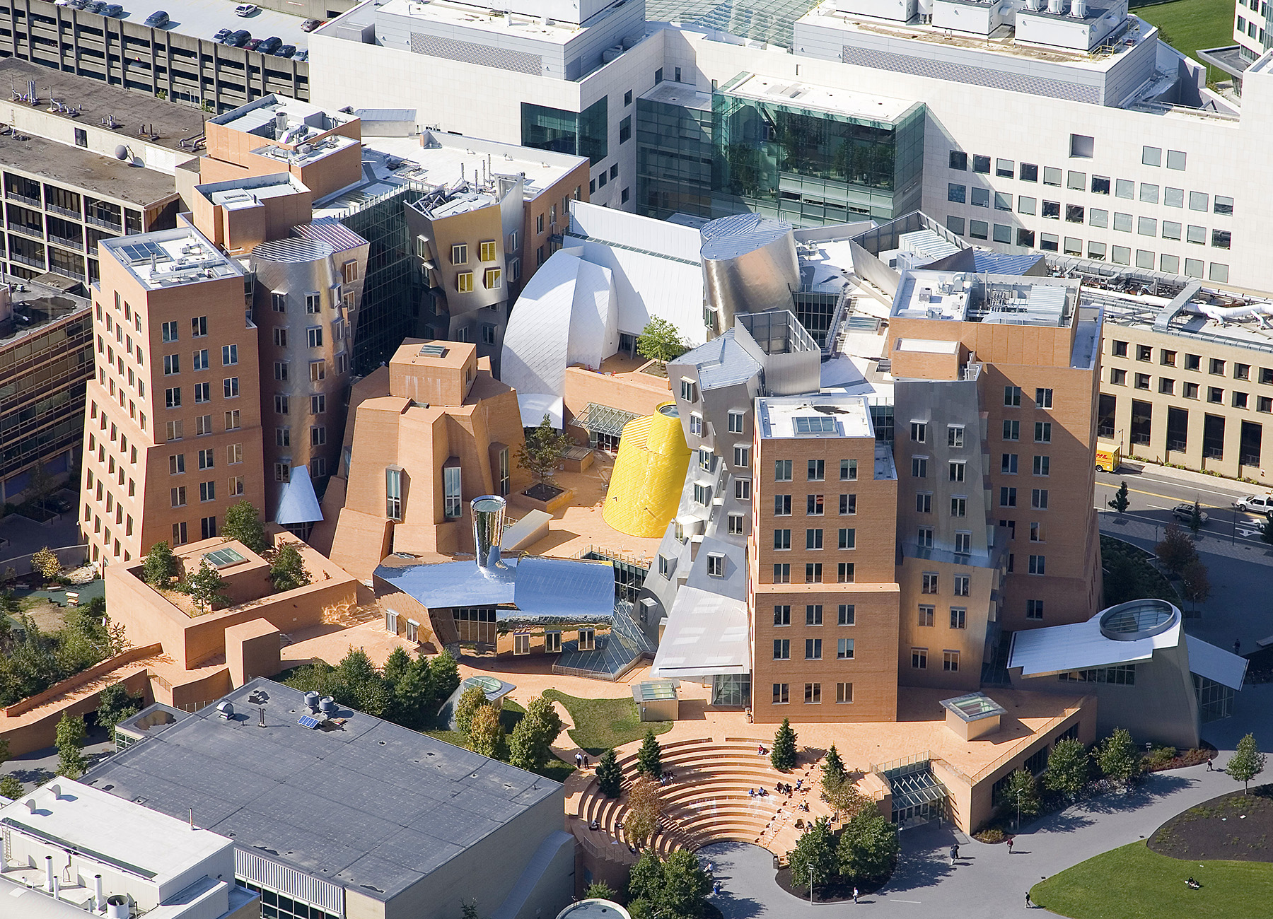 MIT's Stata Center: The Static Soul of a Dynamic Body - Inquiries Journal