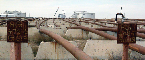 Burgan Oil Field, Kuwait: The world's largest sandstone oil field