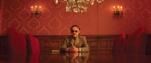 Figure 5. Royal Tenenbaum positioned alone at the dinner table.